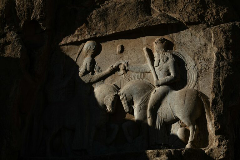 Which Persian King Allowed The Jews To Return To Jerusalem?