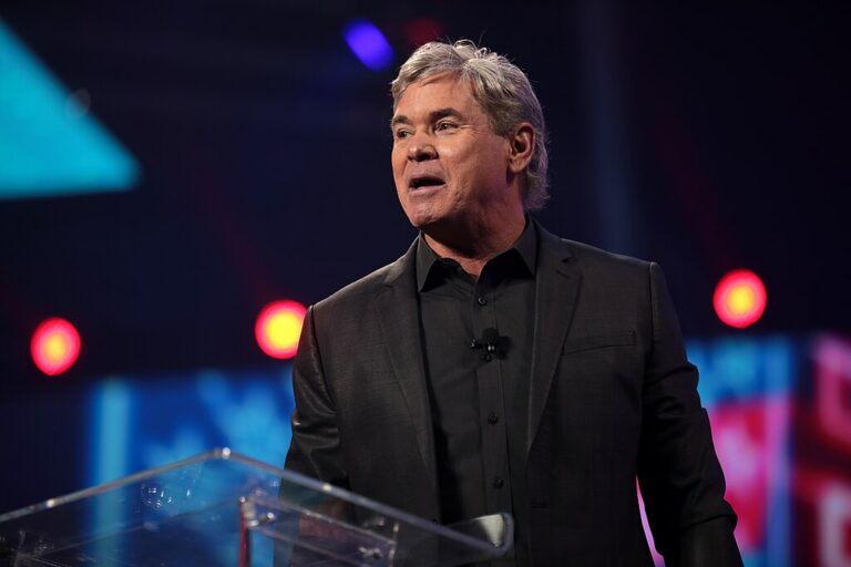 Pastor Puts Evangelicals For Harris In The Hot Seat