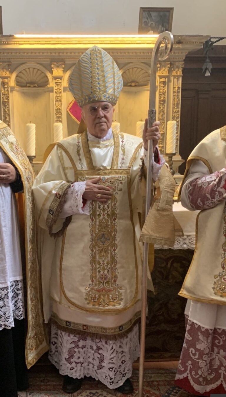 Former Vatican Leader Throws Support Behind Trump