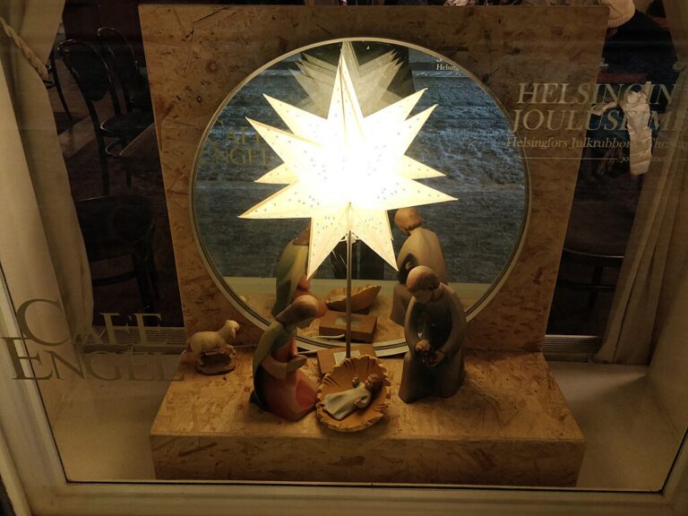 Law Firm Launches Campaign To Stop Holiday Censorship