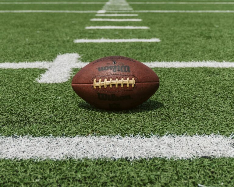 At 47, a Pastor Makes the College Football Team He Never Got to Play On